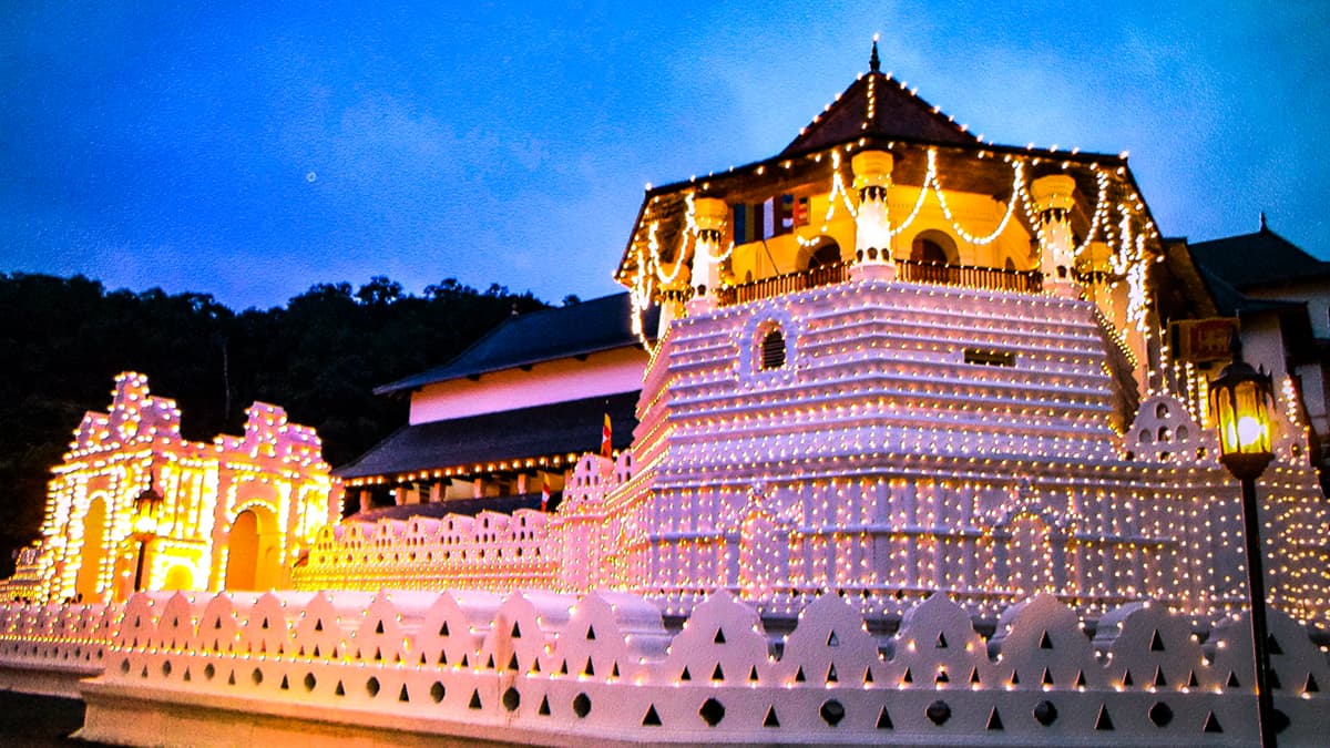 Temple of the Sacred Tooth Relic